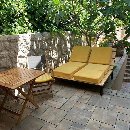 Studio Apartment Lucija Krk Town Eksteriør billede