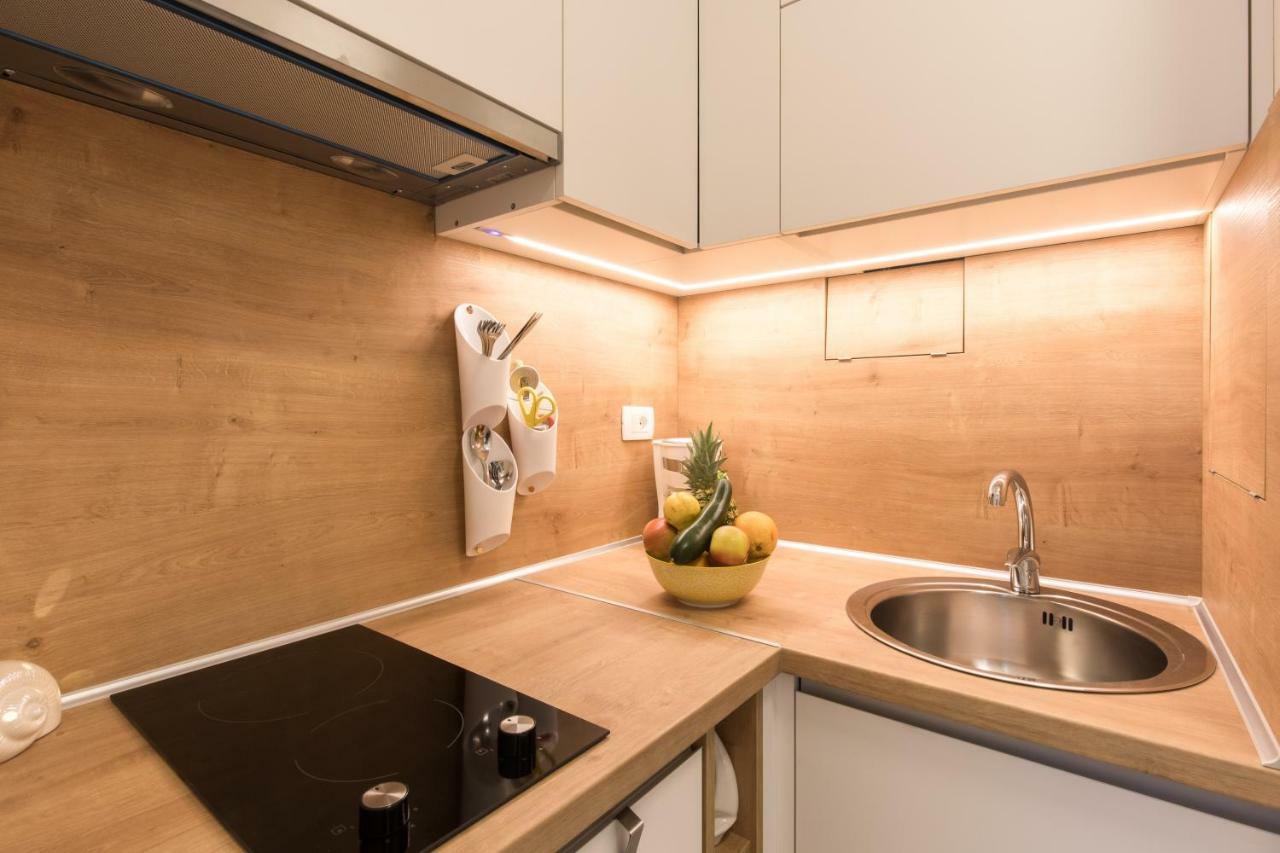 Studio Apartment Lucija Krk Town Eksteriør billede